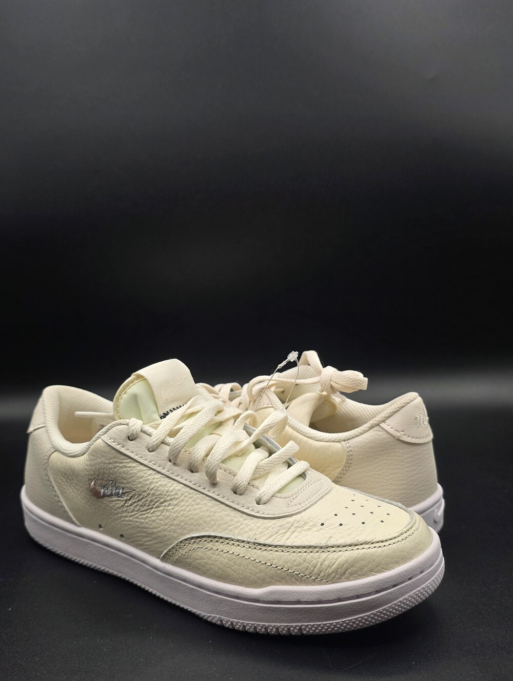 Nike Wmns CourtVintage PRM BeigeWhite WomenCasual Lifestyle Shoes